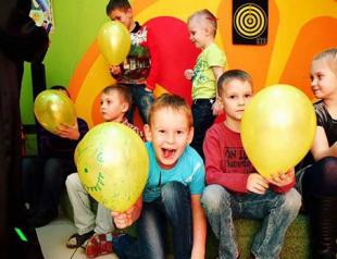 Весёлые игры и конкурсы для детей и взрослых Игры и конкурсы на день рождения для детей 5 лет